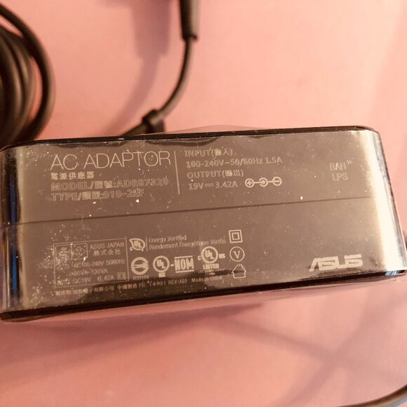 Asus Laptop AC Adapter (AD887320 010-2LF) - Picture 1 of 2